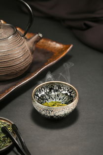 復(fù)古茶具 瓷器茶盞、茶杯與茶壺的靜物拍攝與淘寶銷售技巧